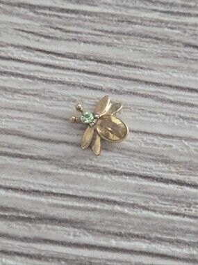 🦉HTF Jeweled Firefly Charm